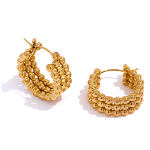 JINYOU 1188 Joyería Minimalista Impermeable, Aretes de Aro Huggie de Acero Inoxidable Chapados en Oro de 18K, Joyas Sencillas y Modernas para Mujer - Product Image 1