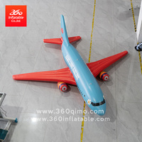 Lumière LED géante personnalisée de 5m annonçant un avion de dessin animé gonflable pour événements