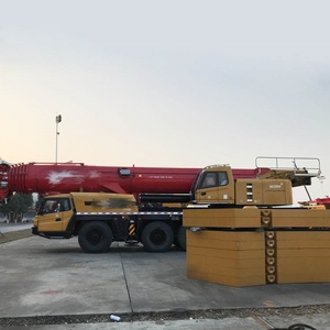 Grue de camion ultra-lourde de 180 tonnes, grue à flèche télescopique STC1800 avec une grande capacité de levage - Product Image 2