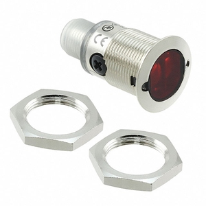 P/N 1059435 เซ็นเซอร์อุตสาหกรรมใหม่และของแท้ SENSOR 100MM PNP DO M12 MTL FLSH - Product Image 1