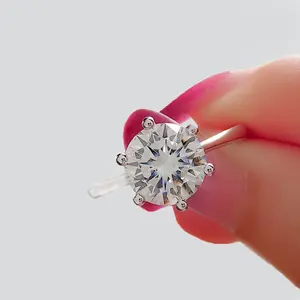 Bague dorée Bague en diamant synthétique 18K 3 carats Bague de fiançailles en diamant Djewels