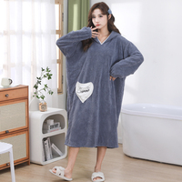 Peignoir Chaud en Velours Corail Personnalisé, Vêtements d'Intérieur Doux et Mignons à Capuche, Pyjamas d'Hiver Cartoon pour Femme