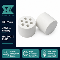 Support catalytique en céramique cylindrique industriel SINTYRON à 7 trous en nid d'abeille pour la filtration des gaz chimiques et le remplissage de colonnes