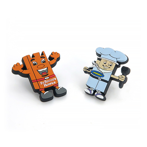 Mode PVC souple Badge épinglettes personnalisé 2D 3D Logo décoratif en plastique Pvc caoutchouc pochettes pour vêtements - Product Image 1