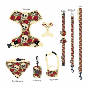 Ensemble de harnais de Noël pour animaux de compagnie, kit de promenade pour chien, collier, laisse, laisse de voiture, muselière, bandana, sac à déjections - Product Image 2