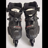 Patins à roulettes en ligne pour adultes professionnels IGOR en fibre de carbone et alliage d'aluminium, pour freestyle, street et slide.