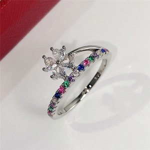 Anello F1183 con Moissanite a Forma di Fiore, in Argento 925, Anello di Fidanzamento a Grappolo per Donne, Taglio Brillante Rotondo con Montatura a Griffe - Product Image 6