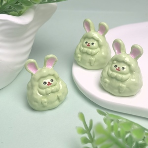 100 pezzi Mini conigli in resina fatata giardino miniature scrivania pasqua decorazione per la casa Kawaii <span class=keywords><strong>mobili</strong></span> per la casa delle bambole - Product Image 1