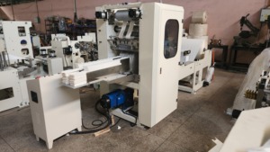 Giá Rẻ Giá Doanh Nghiệp Nhỏ dây chuyền sản xuất làm <span class=keywords><strong>C</strong></span> gấp khăn giấy gấp máy - Product Image 3
