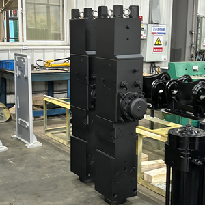 Peças sobresselentes hidráulicas do disjuntor F12 F22 F27 F35 <span class=keywords><strong>F45</strong></span> do equipamento industrial do cilindro principal traseiro - Product Image 6