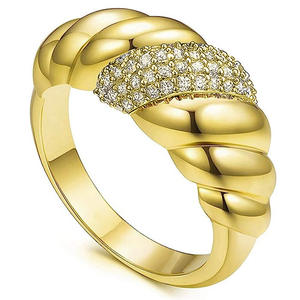 Bague de cocktail Q940 en or jaune avec diamants sertis pavé, taille brillant rond, bague de fiançailles fine pour femme - Product Image 6