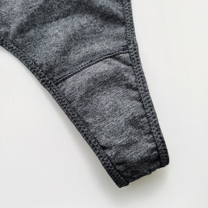 Culotte string confortable pour femme, style européen et américain, en pur coton non tissé, taille haute, imprimé zèbre et léopard, avec lanière latérale - Product Image 4