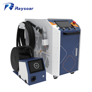 Machine de soudage et de nettoyage au laser portative refroidie par eau Raysoar 1200W 1500W 2000W avec source laser <span class=keywords><strong>à</strong></span> fibre Raycus - Product Image 1