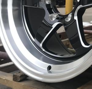 ล้อแม็กซ์ลดราคา 18x9.5 18x10.5 นิ้ว 6x139.7 ขอบลึก สำหรับรถยนต์ในไทย มีสินค้าพร้อมส่ง - Product Image 6