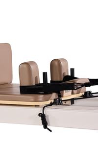 Reformer de Pilates en aluminium blanc, pour studio commercial et usage domestique, barre de repose-pieds réglable - Product Image 6