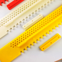 Nuevas Entradas y Puertas Cortables para Colmenas de Abejas Dadant Langstroth de Plástico/PVC/PE con Diseño Anti-Escape para Apicultura (1 Año de Garantía)