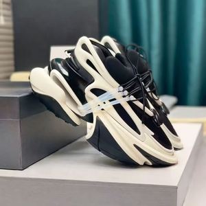 Zapatos Deportivos Casuales de Alta Calidad para Hombre y Mujer, Estilo Running y Caminata, Diseño de Moda, Zapatos de Lujo para Hombre y Mujer - Product Image 3