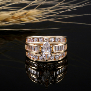 Anello dal Design Semplice, Anello Classico da Dito per Donne - Product Image 3
