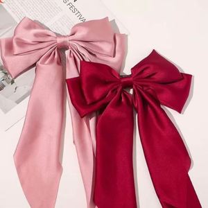 Pinza de Pelo Elegante con Lazo para Mujer, Clip de Satén Sólido a la Moda, Horquillas con Lazo Sencillo, Accesorios para el Cabello para Niñas - Product Image 1