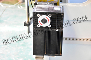 Prensa Hidráulica CNC de 6m, Prensa Hidráulica de 40t, Máquina de Prensa Quente de 4 Eixos para Pastilhas de Freio - Product Image 3