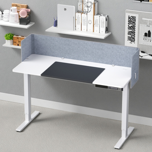 Bàn đứng 55x24 inch với bảng điều khiển riêng tư và thảm bàn, bàn đứng có thể điều chỉnh với Máy tính để bàn một mảnh - Product Image 2