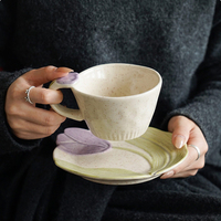 Ensemble tasse et soucoupe en céramique 3D tulipe gaufrée faite à la main, glaçure mouchetée, mug à café latte, tasse élégante pour le thé de l'après-midi
