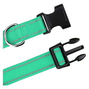 Kalung Anjing Reflektif Tahan Lama dari Nilon dengan Fitur Anti-Hilang untuk Anjing Besar/Sedang/Kecil - Ramah Lingkungan untuk Jalan-Jalan di Luar Ruangan - Product Image 5