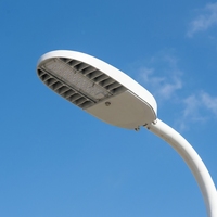 Luminaria LED para Estacionamiento y Calle, 30W 50W 80W 100W, Tipo V, Haz de Luz Amplio, IP65, Aluminio Fundido a Presión, Eficiencia Energética, Venta al por Mayor para Exteriores