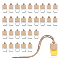 Vente en gros de flacons de diffuseur d'air frais pour voiture en verre de 10 ml et 5 ml avec bouchons suspendus en bois naturel pour diffuseurs de parfum