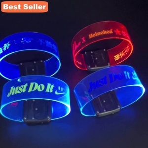 Hầu hết mọi người chọn nhanh chóng vận chuyển <span class=keywords><strong>LED</strong></span> vòng đeo tay cho buổi hòa nhạc - Product Image 1