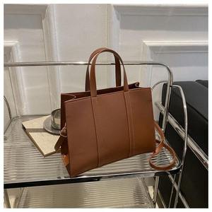 Sac à main pour femme de style vintage 2026, sac à bandoulière pour femme en cuir PU - Product Image 5