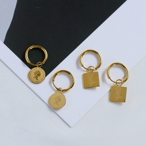 Boucles d'oreilles classiques vintage étanches en acier inoxydable plaqué or PVD 14k 18k, bijoux de mode pour femmes, boucles d'oreilles en forme de pièce de monnaie rose pour femmes - Product Image 4
