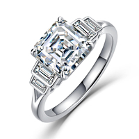 Bague en argent sterling 925 avec cinq pierres de moissanite taille Asscher, plaqué or vermeil 1-2,5 μm, bijoux fins sur mesure pour femmes, vente en gros