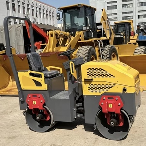 Rodillo Vibratorio XMR30S de Segunda Mano en Buen Estado, Pocas Horas de Trabajo, Rendimiento Estable, Equipo Pequeño para Carreteras - Product Image 1