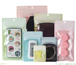 Factory Direct Selling Pearl Light Self -sealed Bag Mobile Phone Jewelry Plastic Packaging Bag Semi -transparent Zipper Bags