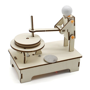 Kit de Modelo Educativo DIY de Hombre de Madera Empujando una Hidraulica, Juguete de Ciencia e Ingeniería para Niños de 7 a 9 Años, Operación Manual, Forma de Dibujo Animado - Product Image 1