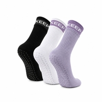 Chaussettes de yoga antidérapantes personnalisées avec logo, chaussettes de pilates respirantes et confortables en tricot pour femmes