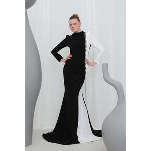 Robe de mariée élégante et discrète, coupe fourreau, col montant, taille naturelle, en charmeuse, à manches longues et couleur contrastante, robe de soirée formelle - Product Image 2