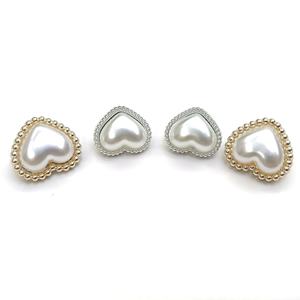 Botones de Corazón con Cuentas de Melocotón, Accesorios de Punto para Cárdigan, Perlas de Imitación de Plástico, Corazón Simple de Metal - Product Image 2