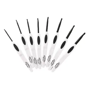 Grosir Crochet Hooks Art Aluminium Jarum Crochet Putih dan Hitam untuk Merajut Kait