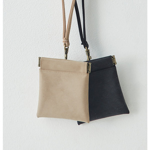 Korean style charm <b>coin</b> purse/small storage <b>bag</b>, automatic snap closure earphone <b>bag</b>/wrist strap <b>bag</b> - Product Image 1