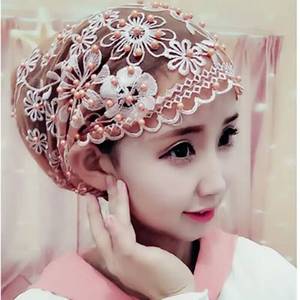 Gorro musulmán para mujer, muy vendido, de encaje elástico de nailon con brocado, accesorio para el cabello popular para la playa. - Product Image 5