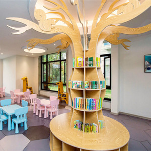 Étagère à livres en bois massif en forme d'<span class=keywords><strong>arbre</strong></span> Chiquitos Creative Modern pour salon - Vente flash - Product Image 2