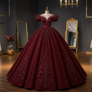 Robe de mariée en mousseline bordeaux, style vintage, épaules dénudées, ornée de perles, décolleté cœur, longueur ras du sol, fermeture éclair au dos - Product Image 2