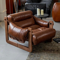 Fauteuil individuel STG en cuir marron, style moderne du milieu du siècle, avec structure en bois massif, pour salon ou hôtel