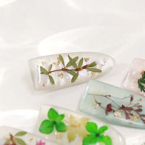 Nouvelle perle perle <span class=keywords><strong>nacre</strong></span> compte-gouttes résine fleur séchée <span class=keywords><strong>pince</strong></span> à <span class=keywords><strong>cheveux</strong></span> avec frange <span class=keywords><strong>pince</strong></span> latérale cadeau pour les amis - Product Image 2