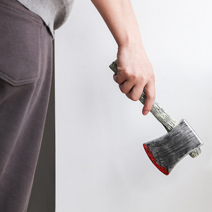 Реквизит для косплея на Хэллоуин, имитация кинжала, пиратский пистолет, бензопила, пластиковая игрушка - Product Image 3