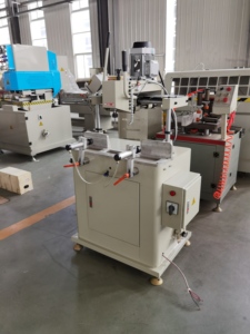 Máy làm lỗ khóa cửa sổ và cửa nhôm, nhựa PVC/ Máy phay sao chép đầu đơn - Product Image 6