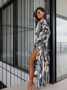 Automne nouveauté mode euro-américaine robe longue avec col en v imprimé taille élastique fente manches longues robes décontractées <span class=keywords><strong>AliExpress</strong></span> - Product Image 4