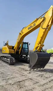 Excavadora Mediana Multiusos SDLG E6215H con Acoplador Rápido para Diversas Operaciones de Construcción con Accesorios Pesados - Product Image 2